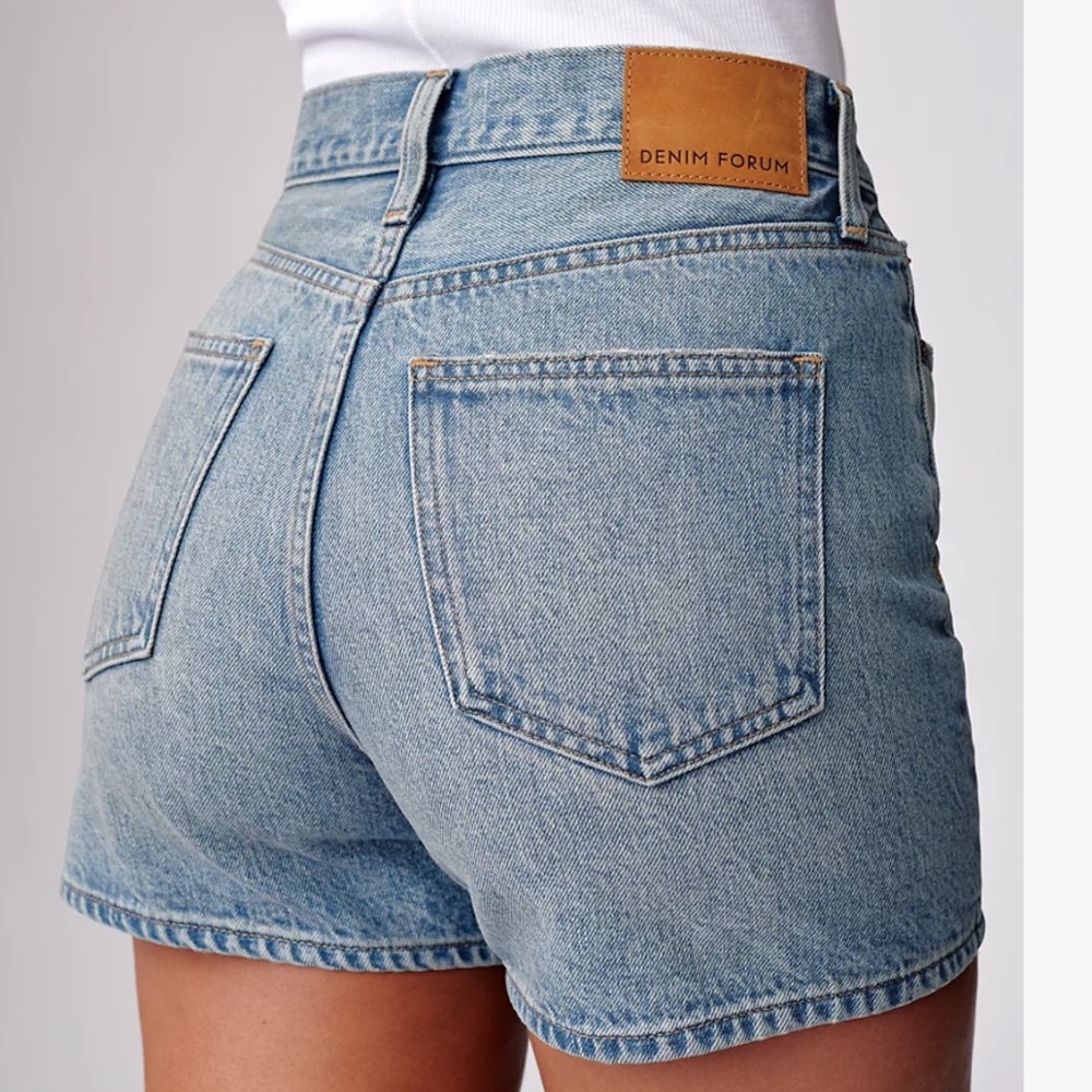 Denim forum The Joni Loose Short size 31 light wash